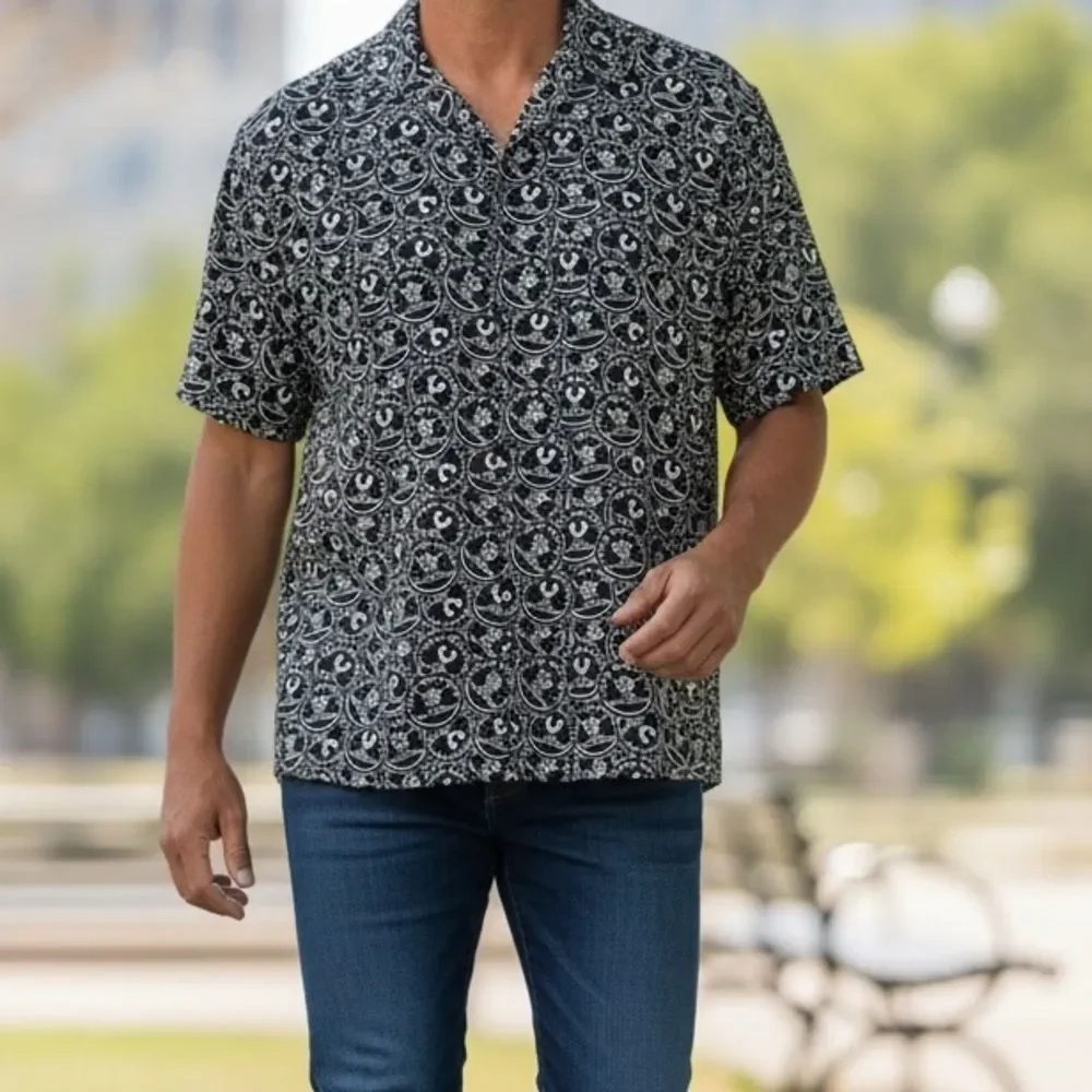 NWT True Religion Men’s Black and White Casual Shirt XL